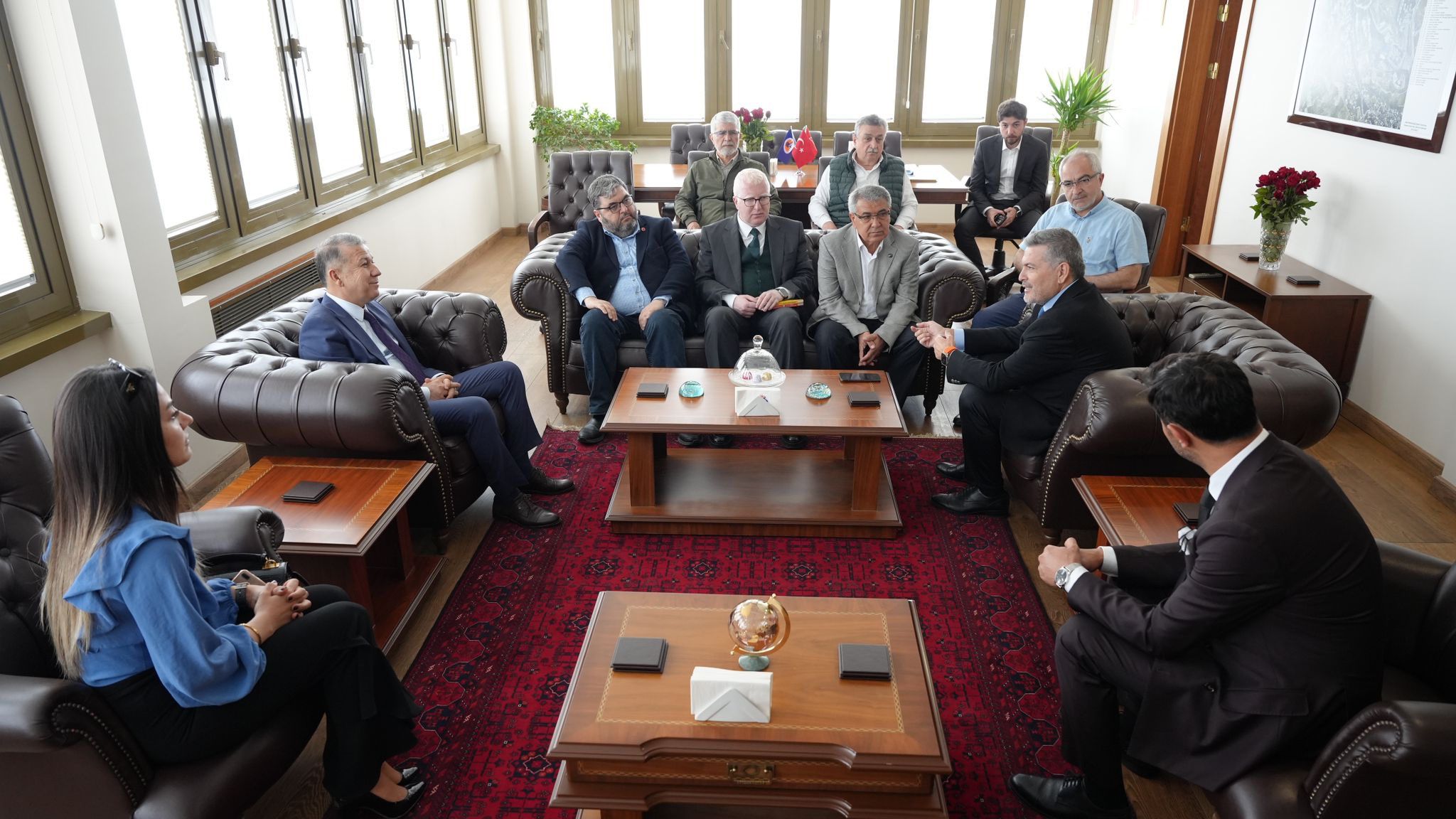 MHP Mersin Milletvekili adayı Dr. Levent UYSAL Mersin Üniveristesi rektörü Prof. Dr. Erol Yaşar’ı ziyaret etti. 22