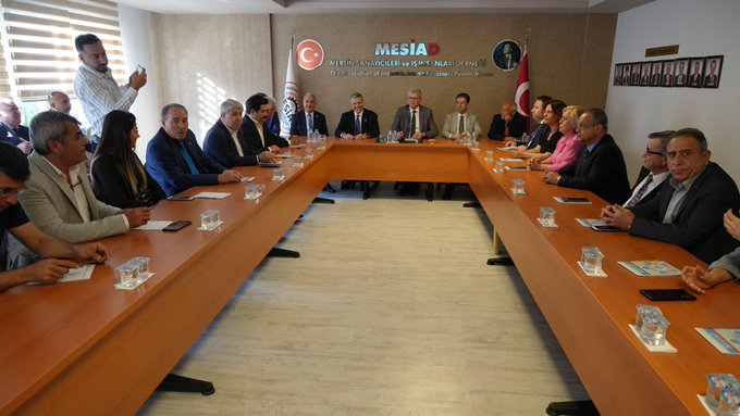MHP Mersin Milletvekili adayı Dr. Levent UYSAL Mersin Sanayici ve İş İnsanları Derneği’ni ziyaret etti. asdasdasdasda